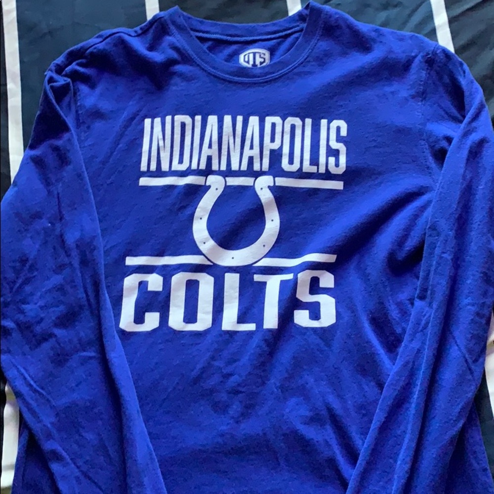 long sleeve colts shirt